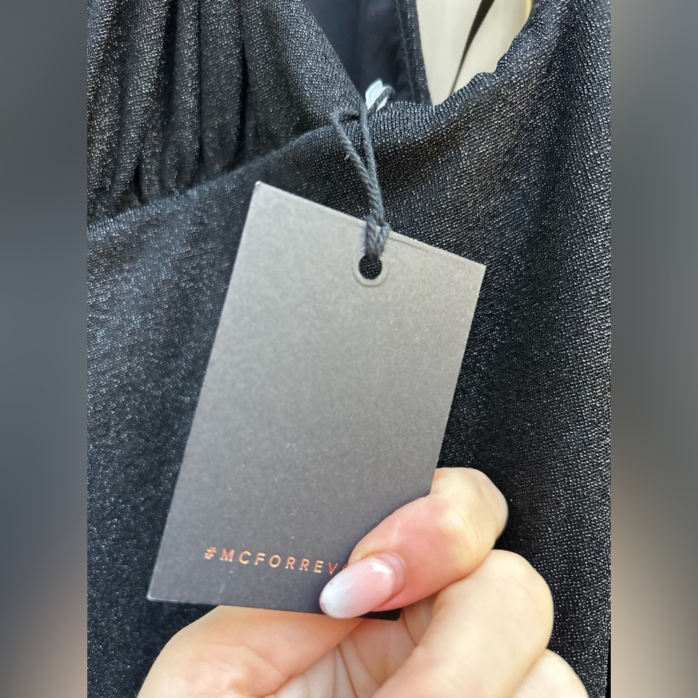 ❌SOLD❌Michael Costello x Revolve Fairleigh Gown in Black New with Tags! - Picture 6 of 8